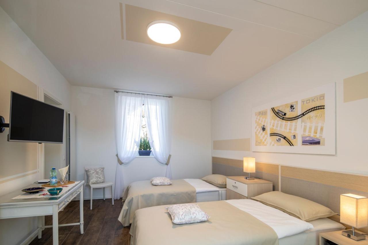 Albergo Ristorante Stazione Balerna 외부 사진